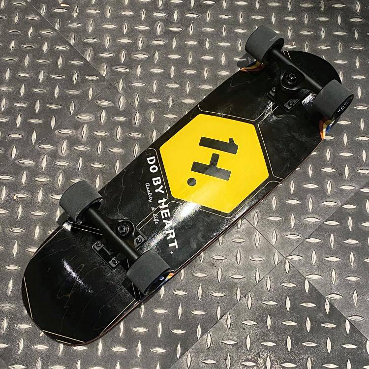 DBH BLACK H